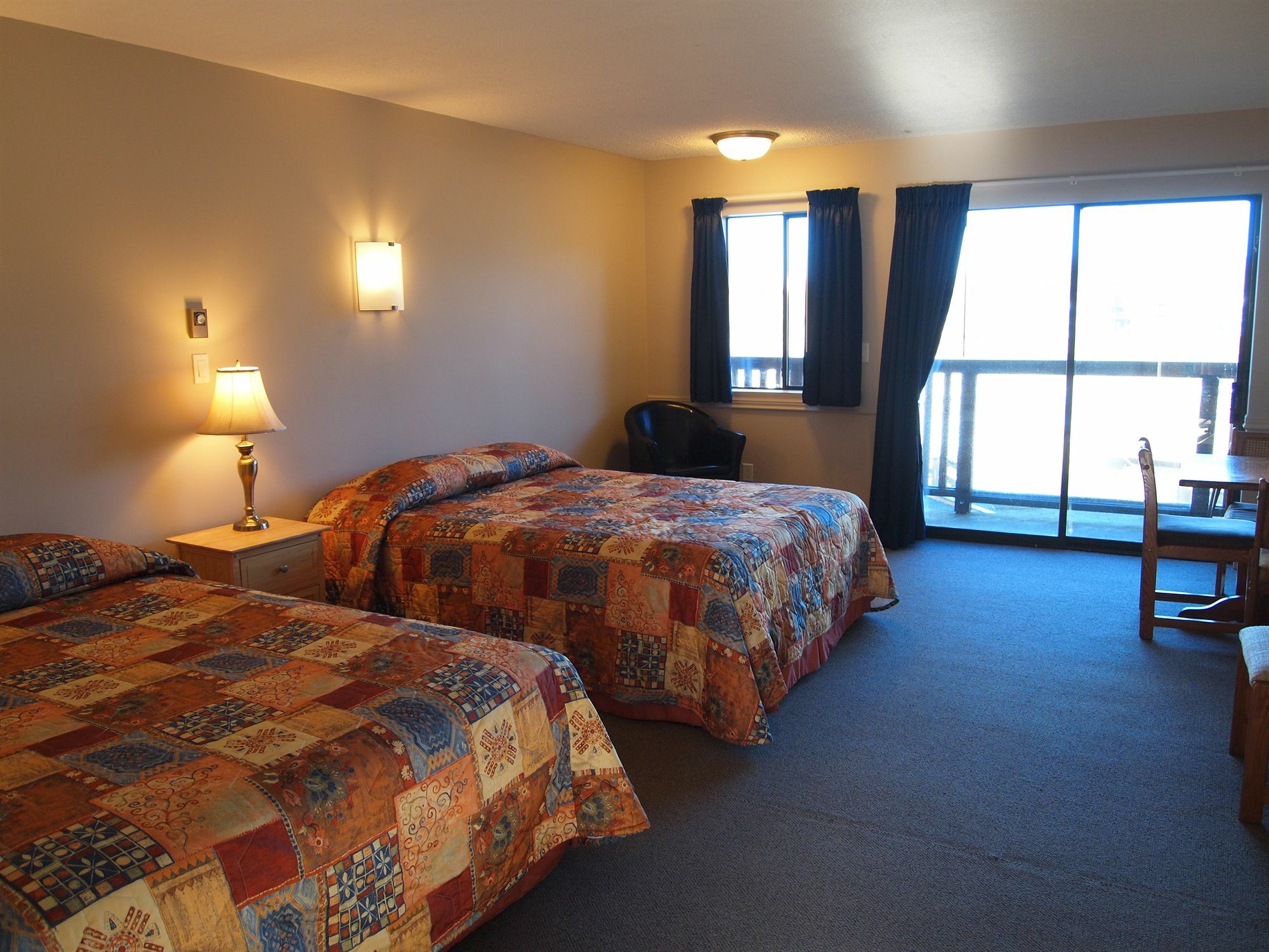 אוקלולט West Coast Motel On The Harbour מראה חיצוני תמונה